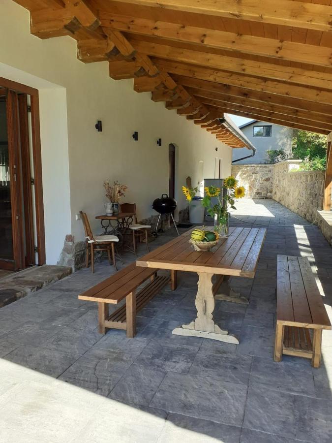 The Retreat Villa Zdarky Dış mekan fotoğraf